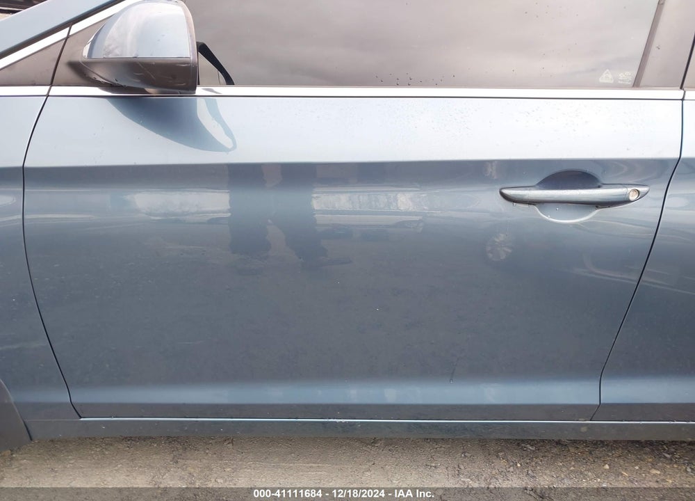 2015 HYUNDAI SONATA SE VIN: 5NPE24AFXFH154222