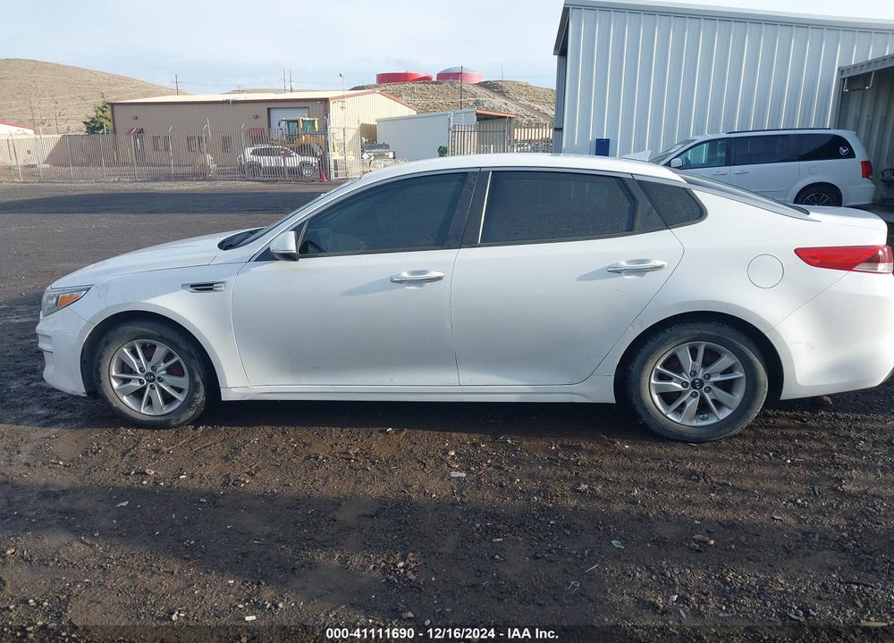 2016 KIA OPTIMA LX VIN: KNAGT4L31G5073116