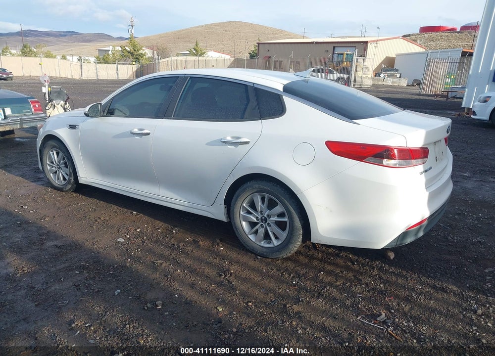 2016 KIA OPTIMA LX VIN: KNAGT4L31G5073116