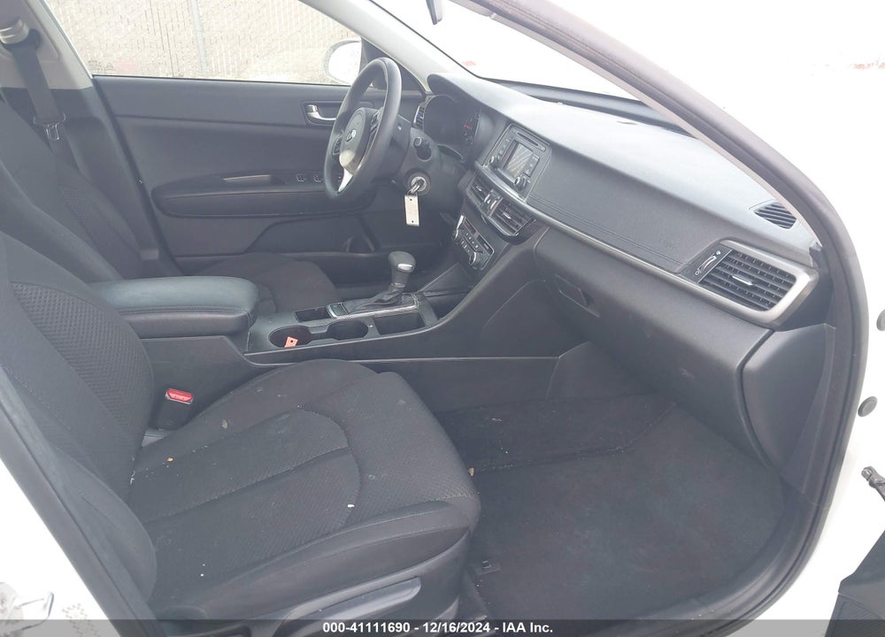 2016 KIA OPTIMA LX VIN: KNAGT4L31G5073116