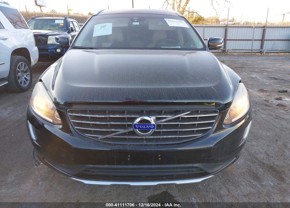 2015 VOLVO XC60 T6 VIN: YV4902RK0F2650321