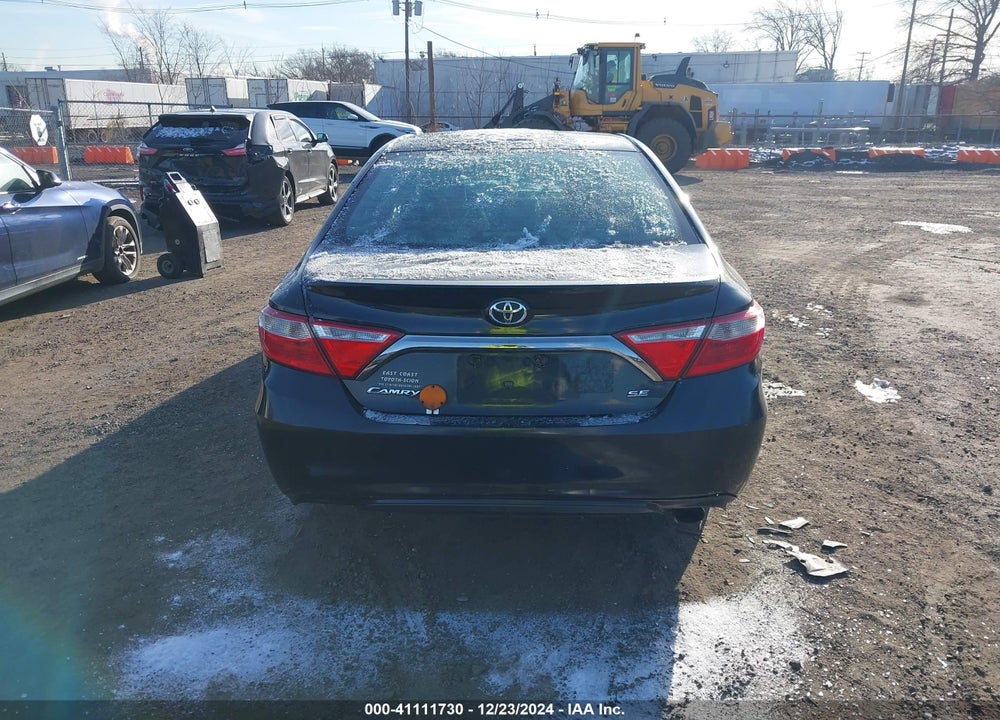 2017 TOYOTA CAMRY SE VIN: 4T1BF1FK1HU634827