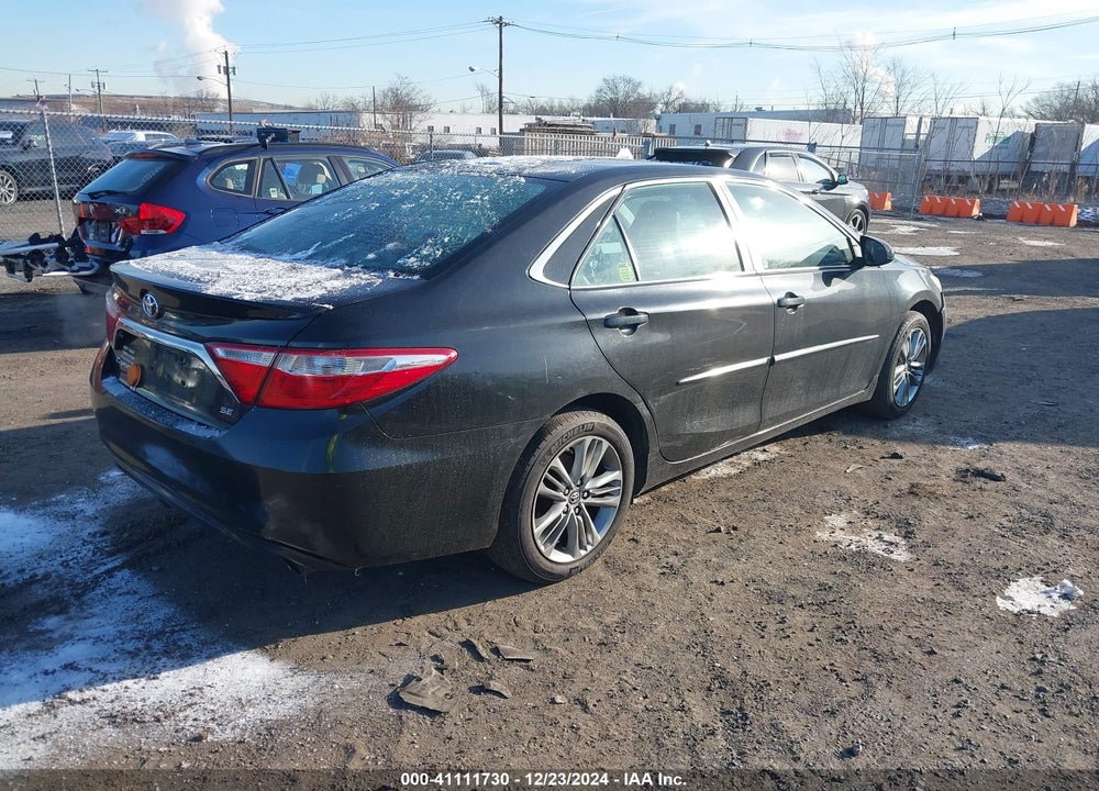 2017 TOYOTA CAMRY SE VIN: 4T1BF1FK1HU634827