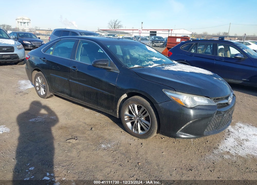 2017 TOYOTA CAMRY SE VIN: 4T1BF1FK1HU634827