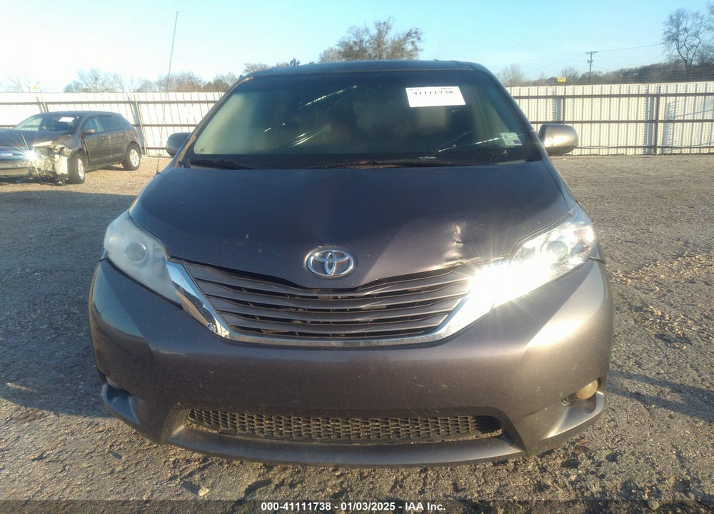 2012 TOYOTA SIENNA XLE V6 8 PASSENGER VIN: 5TDYK3DCXCS249622