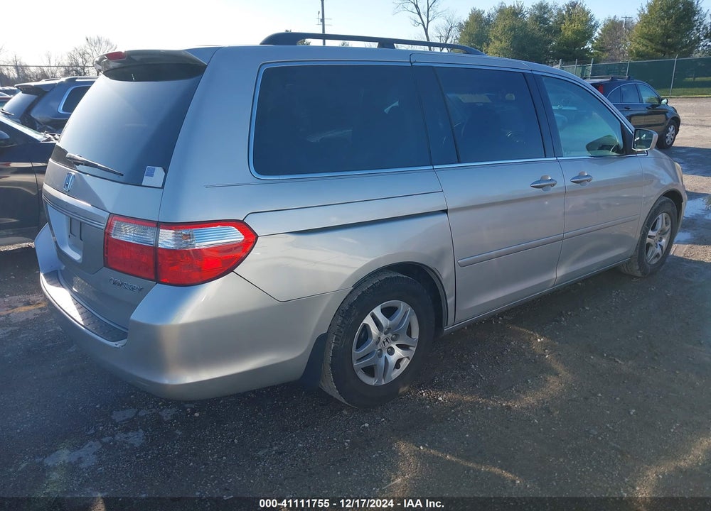 2005 HONDA ODYSSEY EX-L VIN: 5FNRL38725B103933