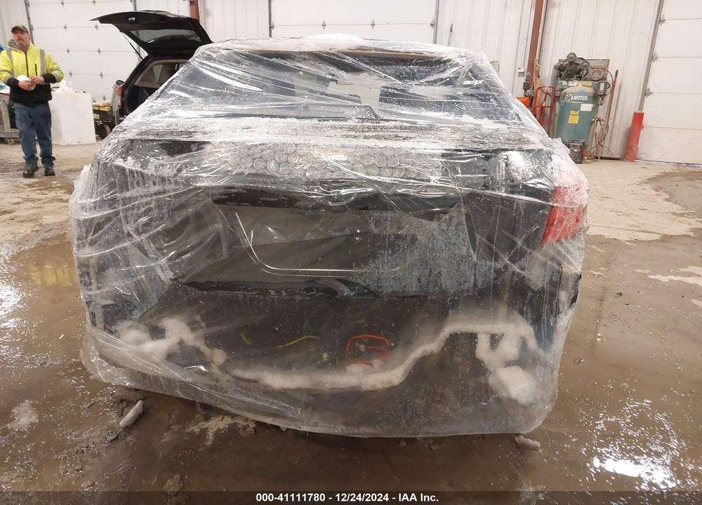2019 TOYOTA COROLLA VIN: 2T1BURHE8KC184470