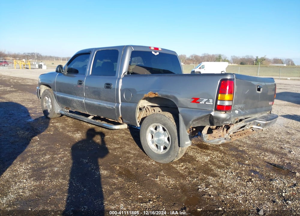 2006 GMC SIERRA 1500 VIN: 2GTEK13Z061325681
