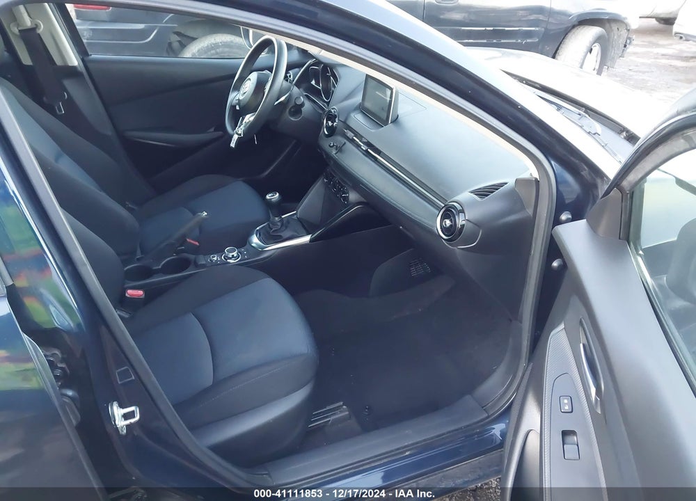 2018 TOYOTA YARIS IA VIN: 3MYDLBYV3JY315971