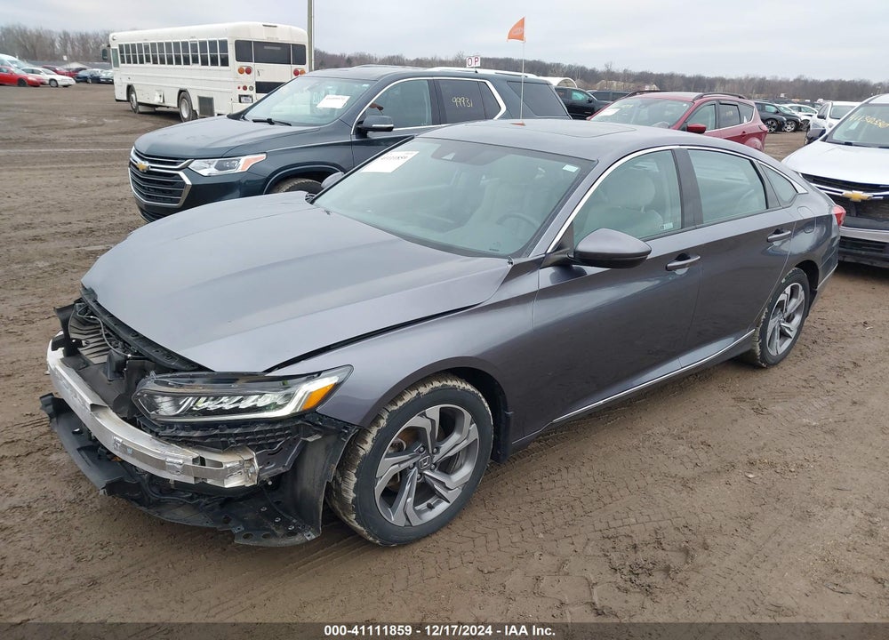 2019 HONDA ACCORD VIN: 1HGCV1F52KA165764