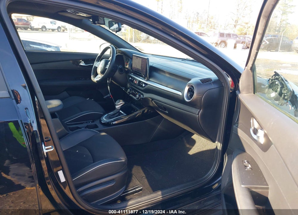 2023 KIA FORTE VIN: 3KPF54AD2PE672275