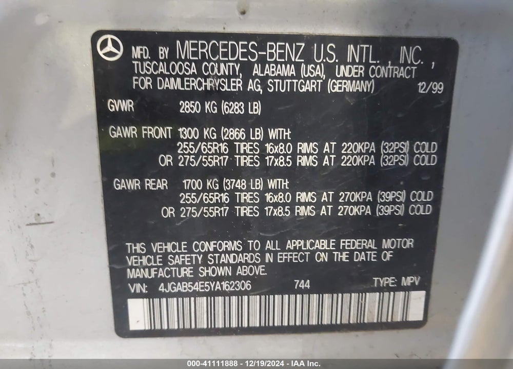 2000 MERCEDES-BENZ ML 320 VIN: 4JGAB54E5YA162306