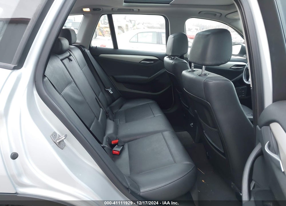 2015 BMW X1 XDRIVE28I VIN: WBAVL1C51FVY31221