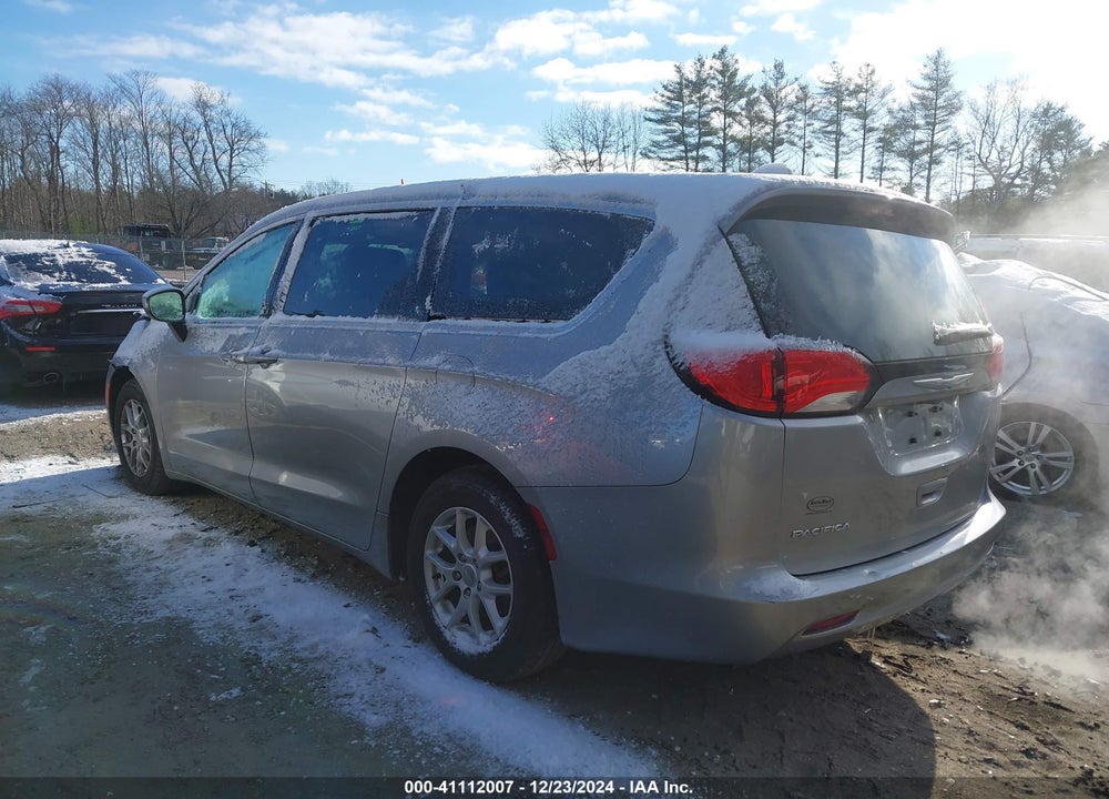 2017 CHRYSLER PACIFICA VIN: 2C4RC1CG3HR744903