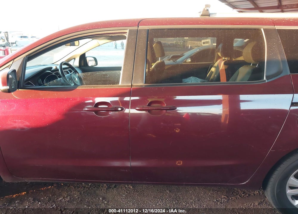 2017 KIA SEDONA LX VIN: KNDMB5C10H6315094