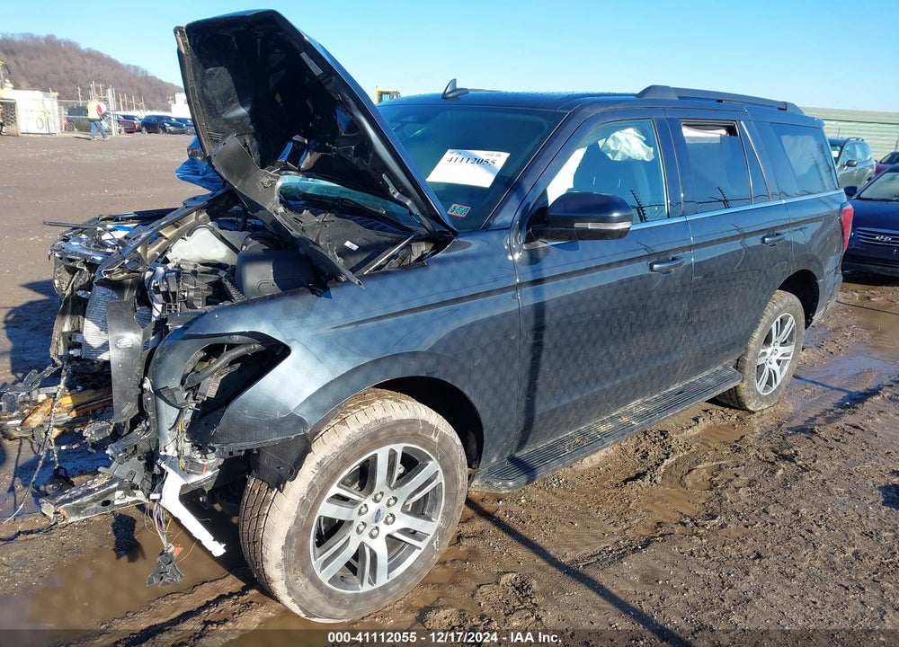 2024 FORD EXPEDITION XLT VIN: 1FMJU1J82REA66595