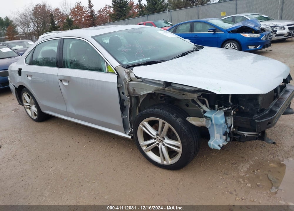 2015 VOLKSWAGEN PASSAT 2.0L TDI SEL PREMIUM VIN: 1VWCV7A33FC069396