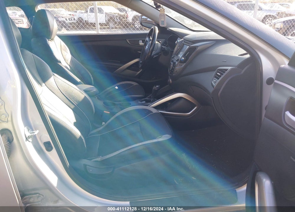 2015 HYUNDAI VELOSTER TURBO VIN: KMHTC6AE5FU237422