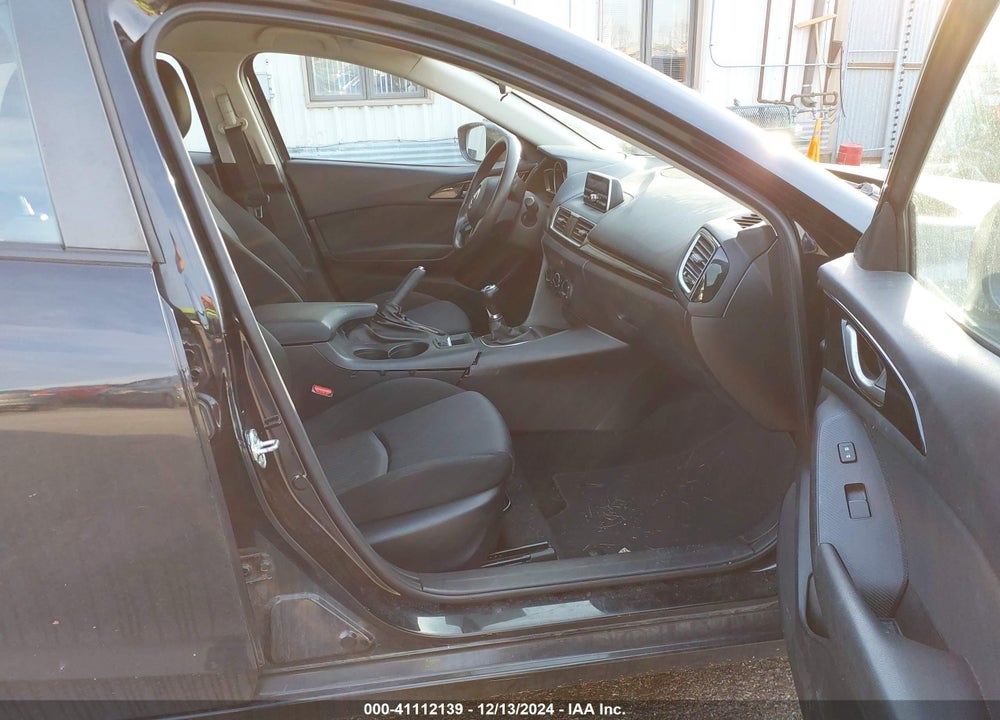 2014 MAZDA MAZDA3 VIN: JM1BM1U74E1121142