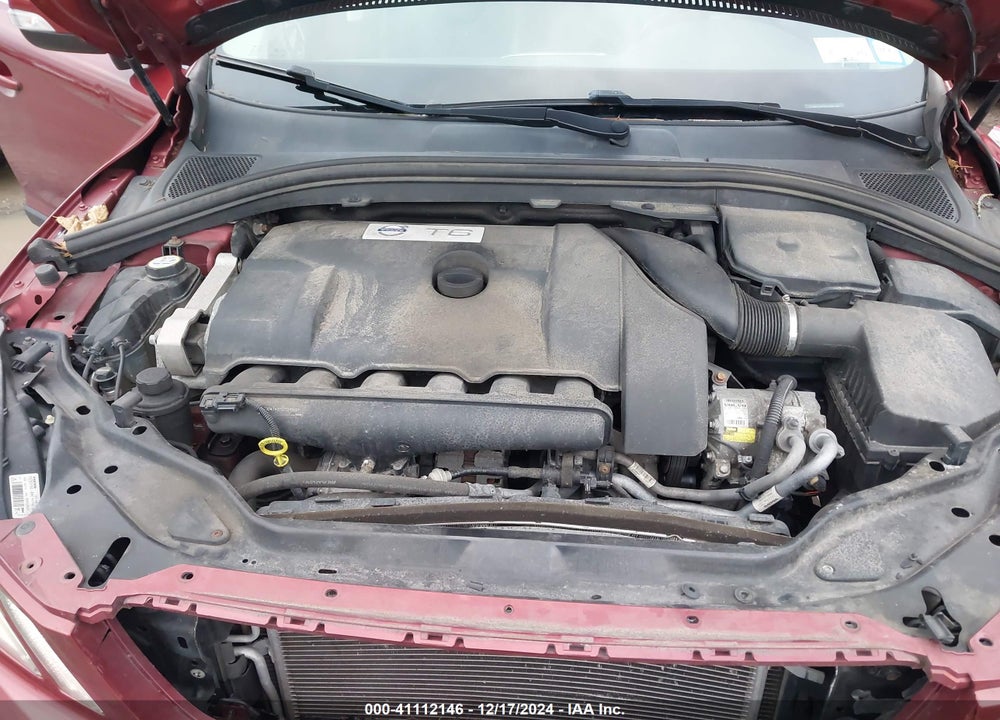 2013 VOLVO XC60 T6 VIN: YV4902DZ2D2385144