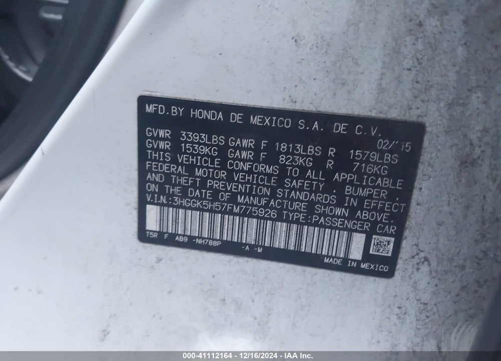 2015 HONDA FIT VIN: 3HGGK5H57FM775926