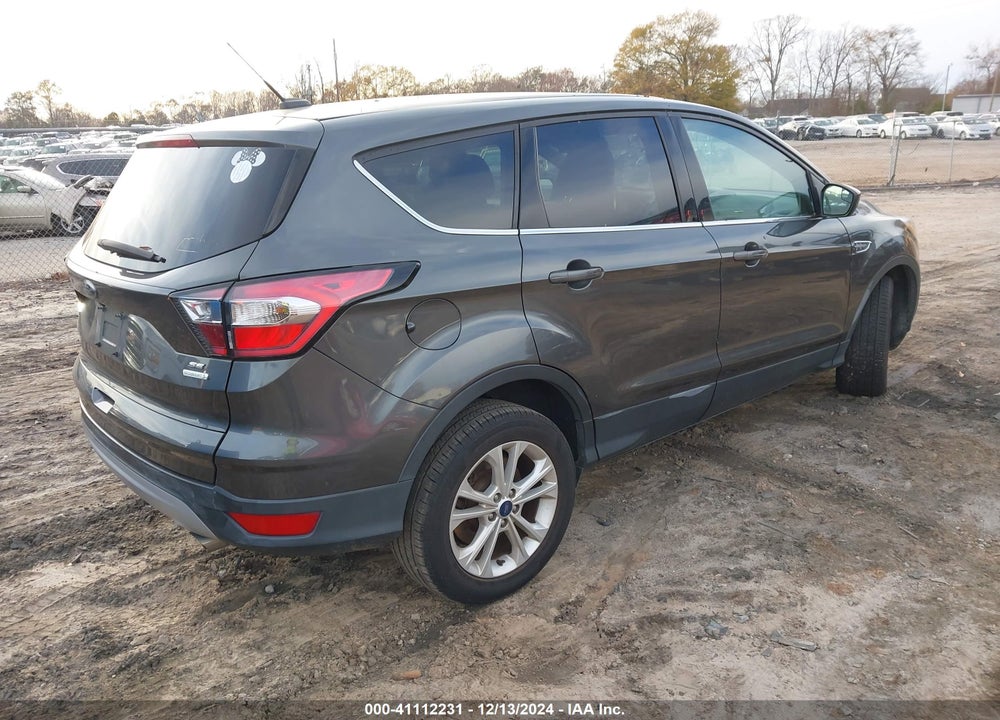 2017 FORD ESCAPE SE VIN: 1FMCU0GD0HUE00683