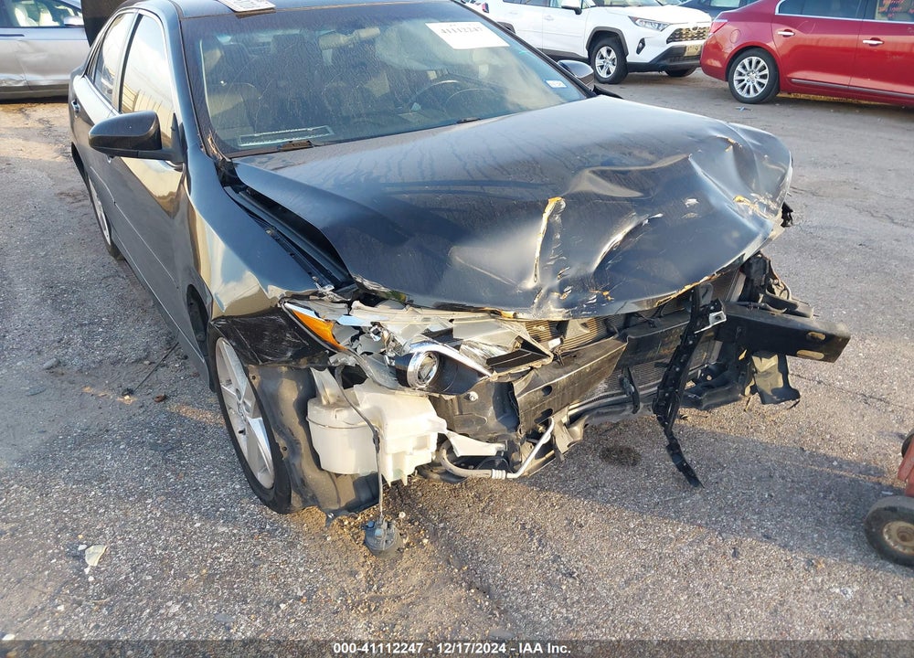 2013 TOYOTA CAMRY SE VIN: 4T1BF1FK4DU293482