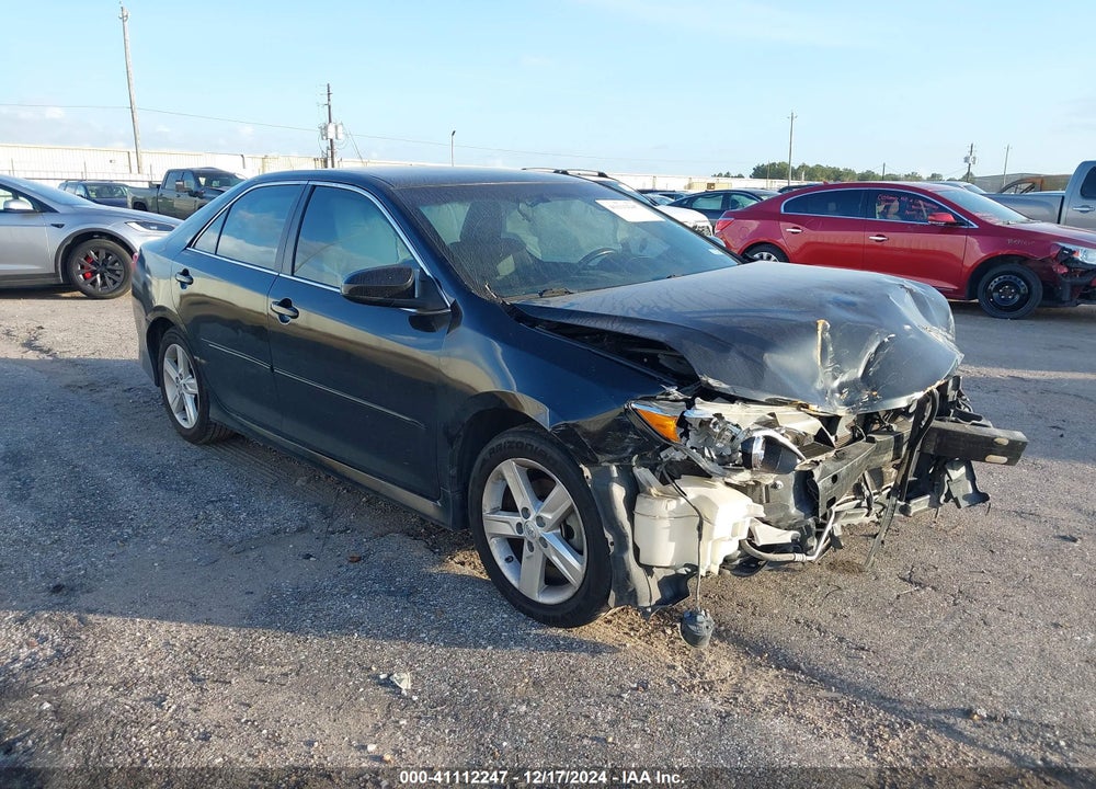 2013 TOYOTA CAMRY SE VIN: 4T1BF1FK4DU293482