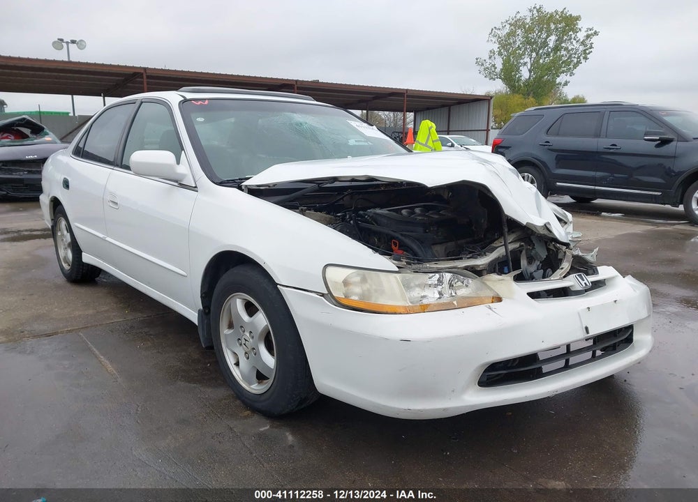 1998 HONDA ACCORD EX V6 VIN: 1HGCG1659WA006918
