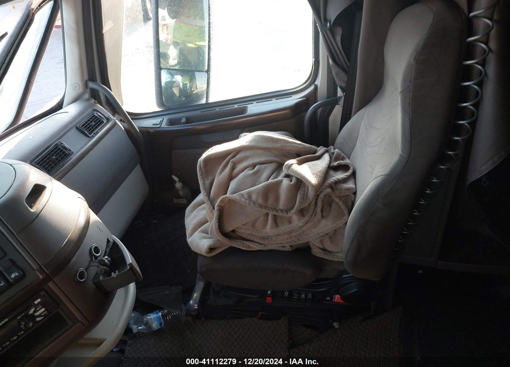 2016 VOLVO VN VNL VIN: 4V4NC9EH4GN939072