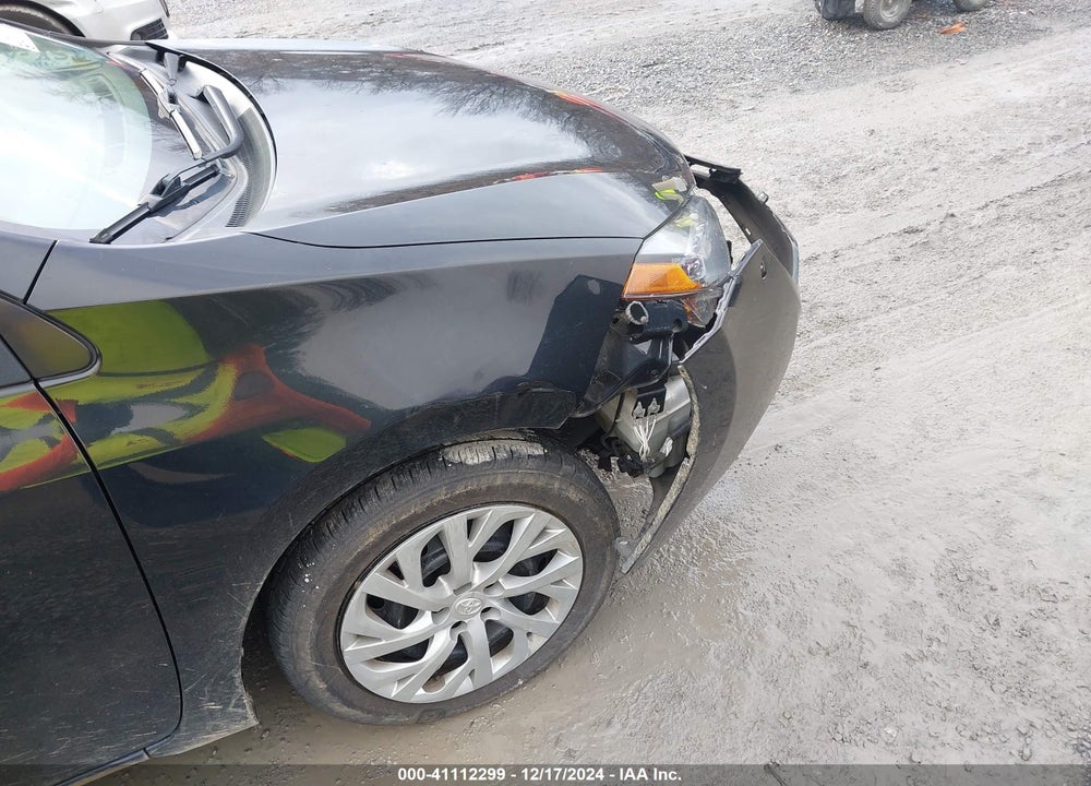2018 TOYOTA COROLLA VIN: 2T1BURHE9JC029165