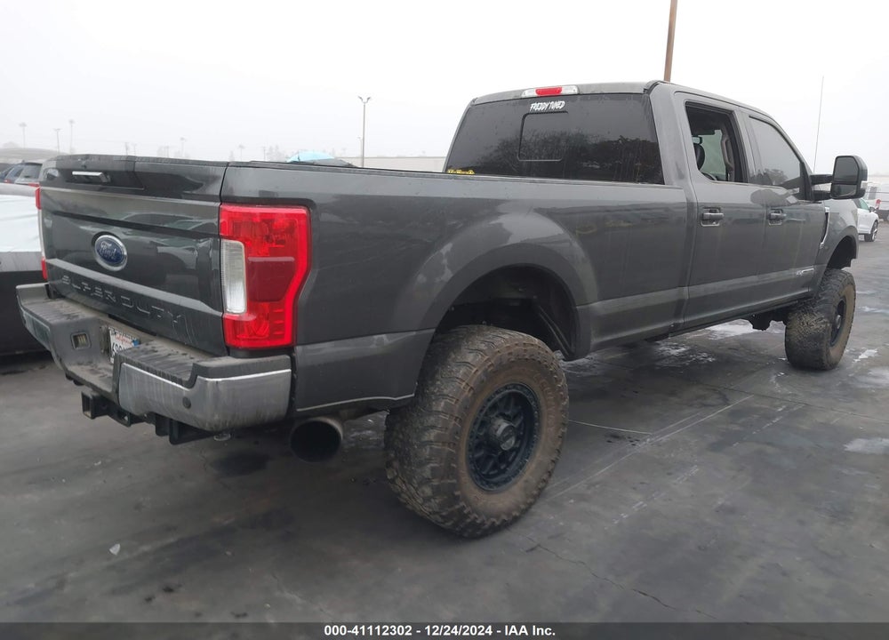 2017 FORD F-350 LARIAT VIN: 1FT8W3BT5HEF38637