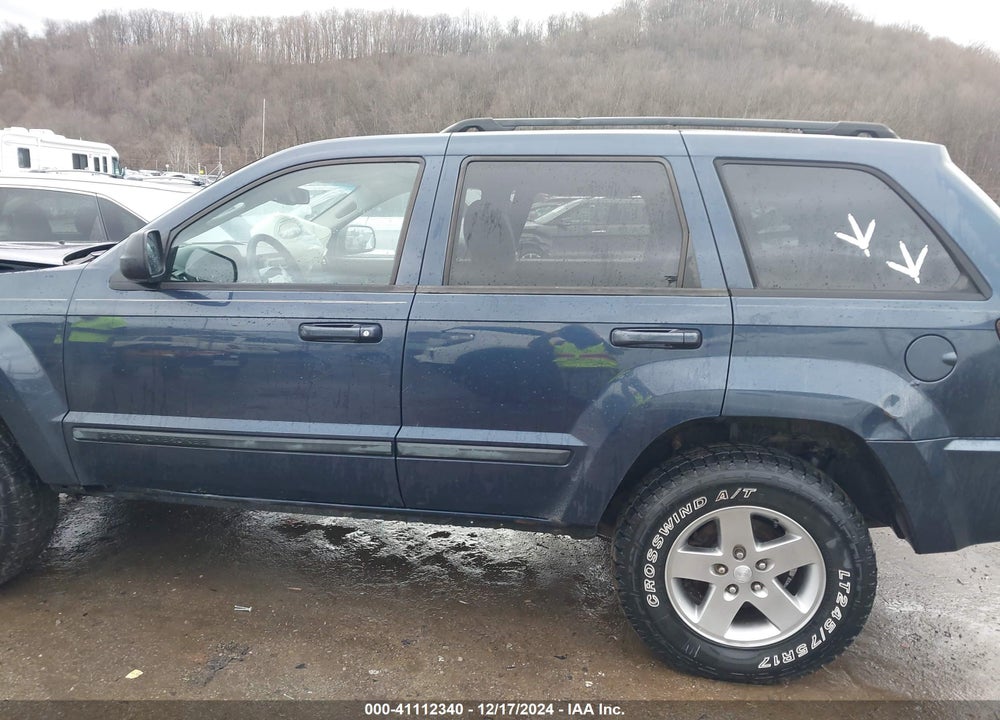 2009 CHEROKEE JEEP GRAND  LAREDO VIN: 1J8GR48K69C551118