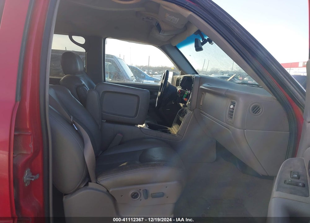 2005 CHEVROLET SILVERADO 2500HD LT VIN: 1GCHK23275F851366