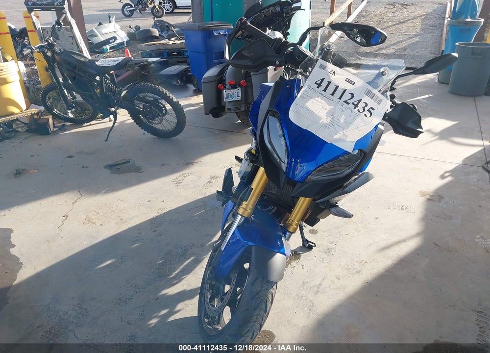 2023 BMW F 900 XR VIN: WB10K2303P6H45110