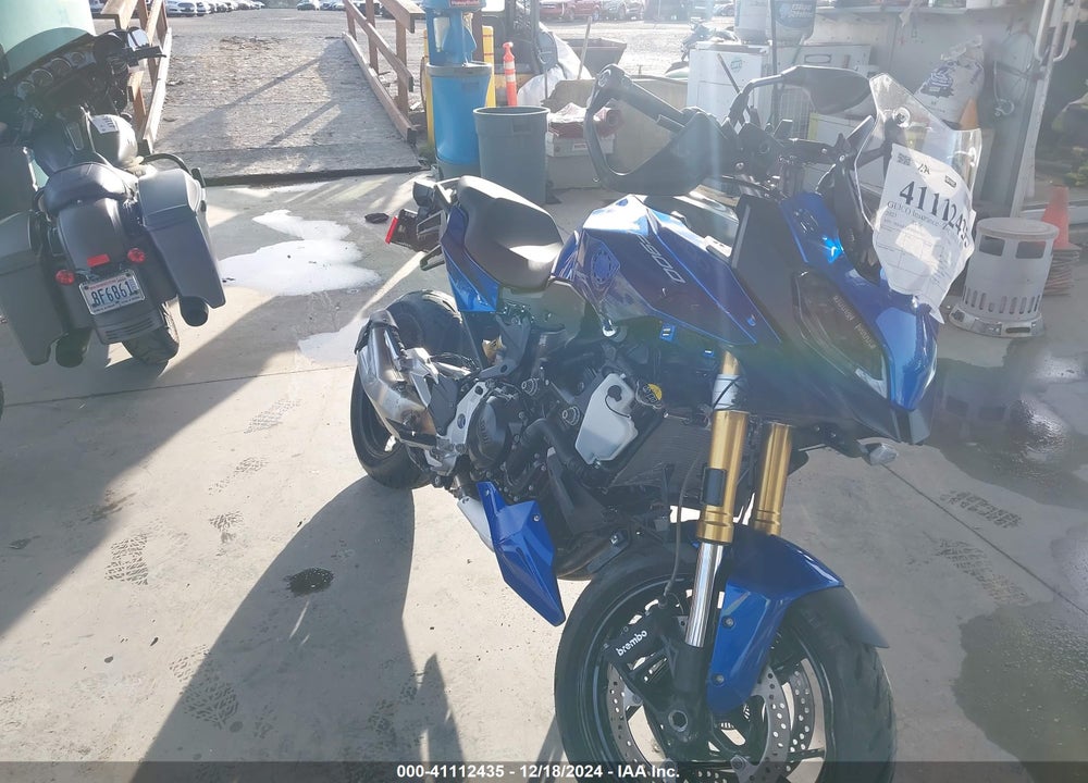 2023 BMW F 900 XR VIN: WB10K2303P6H45110