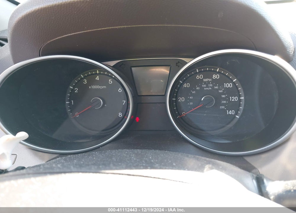 2010 HYUNDAI TUCSON LIMITED VIN: KM8JU3AC0AU074947