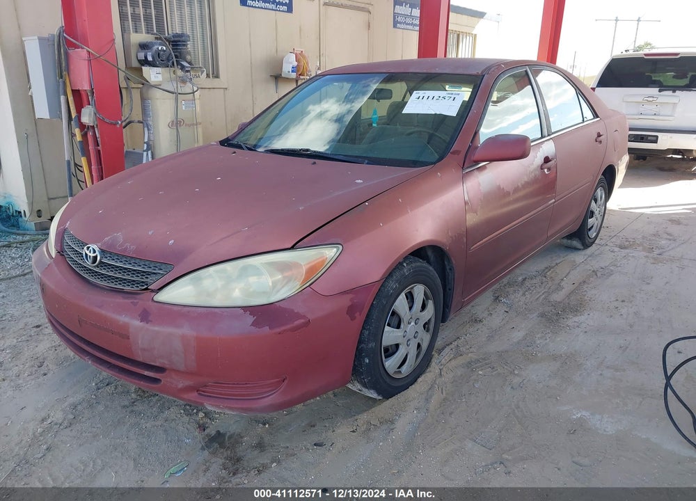 2004 TOYOTA CAMRY LE VIN: JTDBE32K040257515