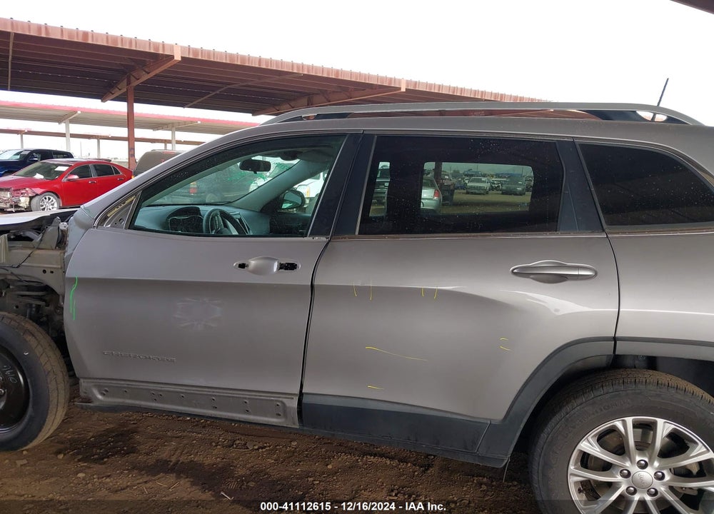 2019 JEEP CHEROKEE LATITUDE 4X4 VIN: 1C4PJMCB5KD373806