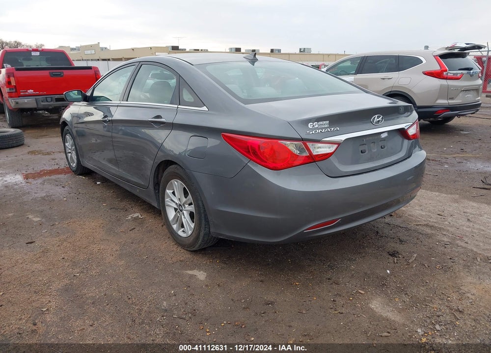 2013 HYUNDAI SONATA GLS VIN: 5NPEB4ACXDH666498