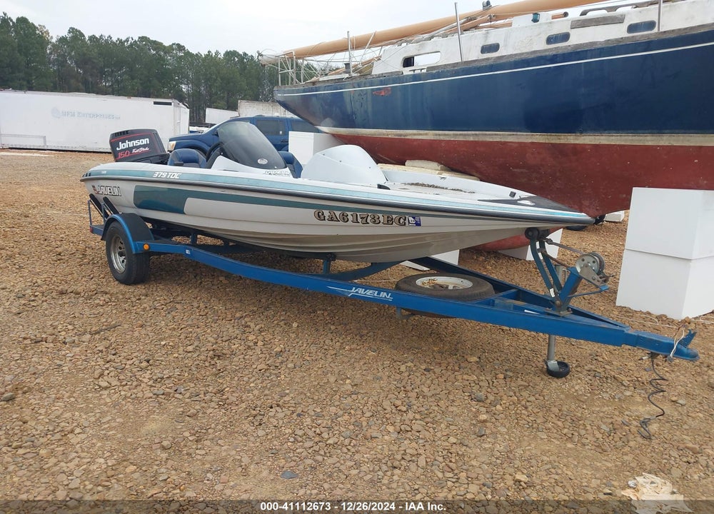1996 JAVELIN BOAT VIN: BNZ36108I596