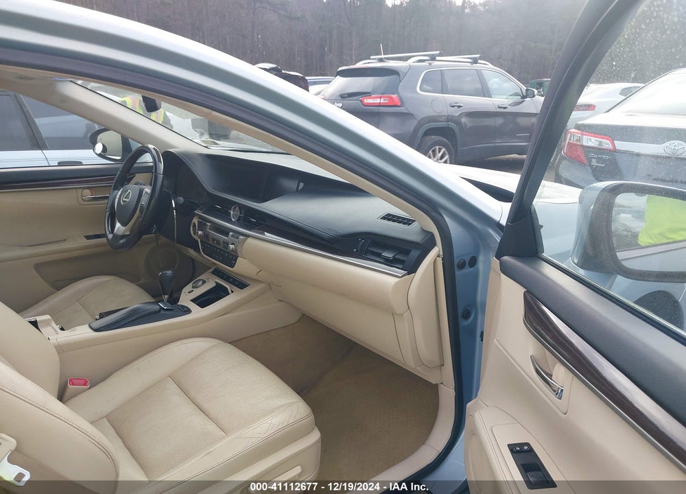 2014 LEXUS ES 350 VIN: JTHBK1GG6E2097825