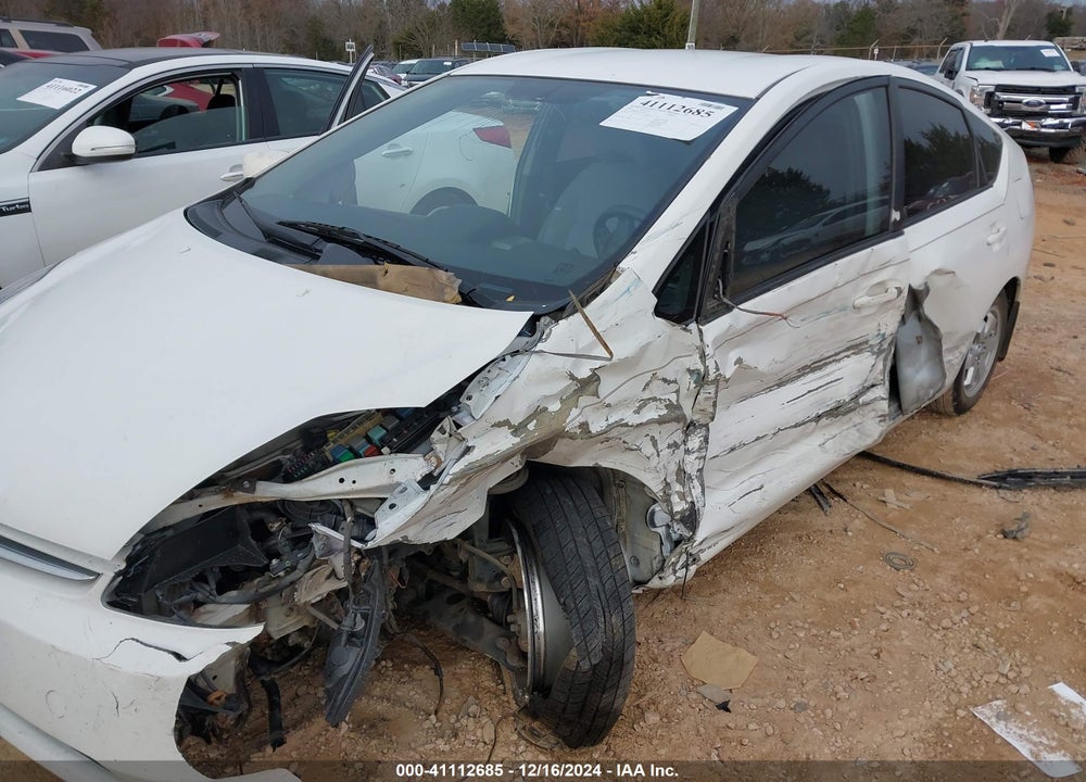 2005 TOYOTA PRIUS VIN: JTDKB20U853119910