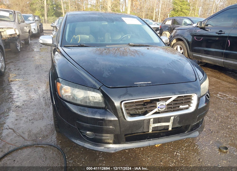2010 VOLVO C30 T5/T5 R-DESIGN VIN: YV1672MK8A2174069