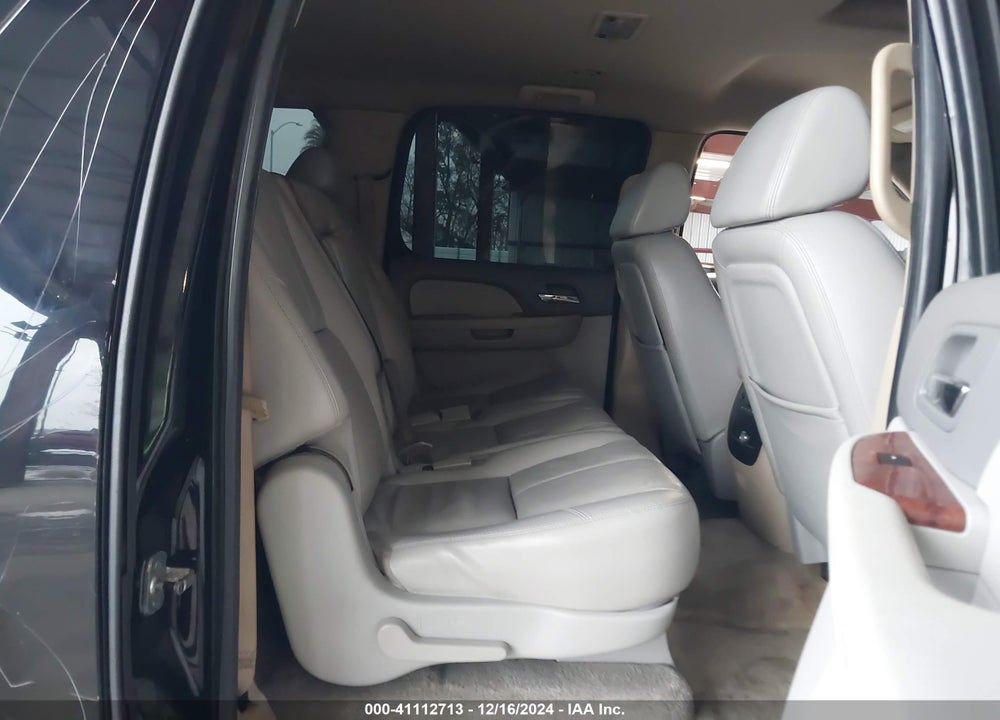 2007 CHEVROLET SUBURBAN 2500 LT VIN: 3GNGC26K67G190541