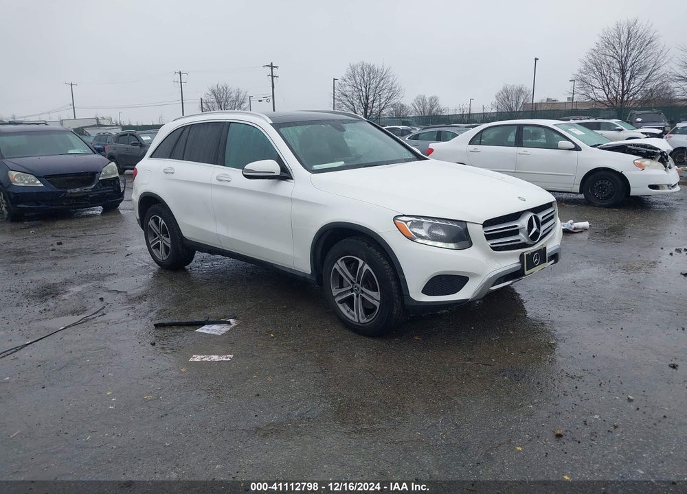 2017 MERCEDES-BENZ GLC 300 4MATIC VIN: WDC0G4KB8HF144965