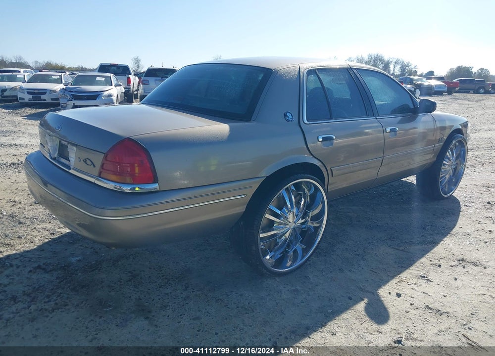 2003 FORD CROWN VICTORIA LX VIN: 2FAFP74W33X146854