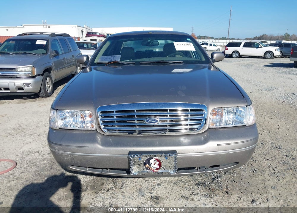 2003 FORD CROWN VICTORIA LX VIN: 2FAFP74W33X146854