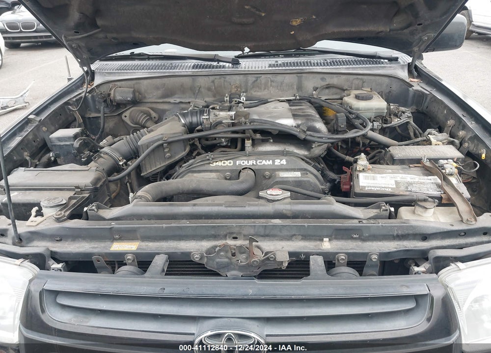 2002 TOYOTA 4RUNNER SR5 V6 VIN: JT3GN86R720248368