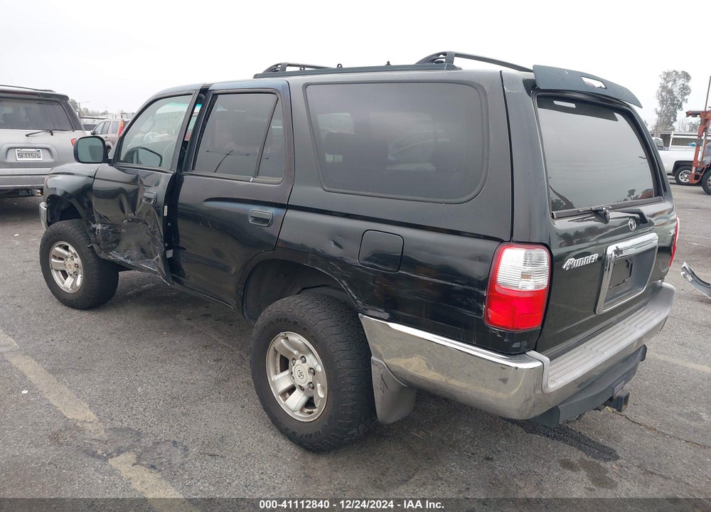 2002 TOYOTA 4RUNNER SR5 V6 VIN: JT3GN86R720248368